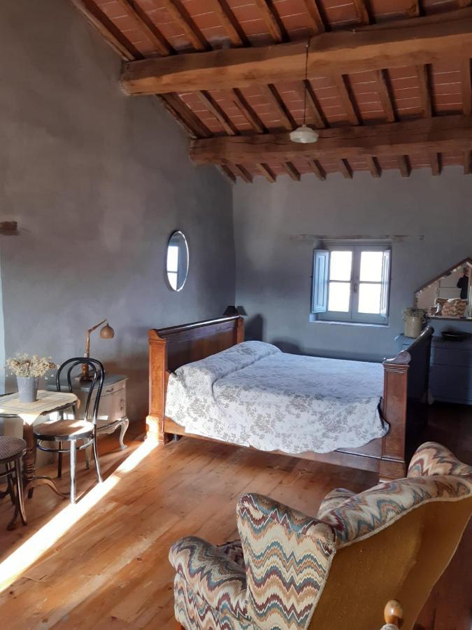 モントーネ Borgo Cardaneto Bed & Breakfast エクステリア 写真