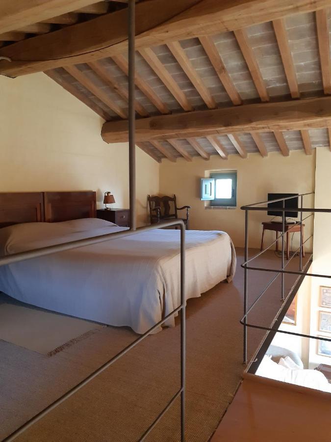 モントーネ Borgo Cardaneto Bed & Breakfast エクステリア 写真