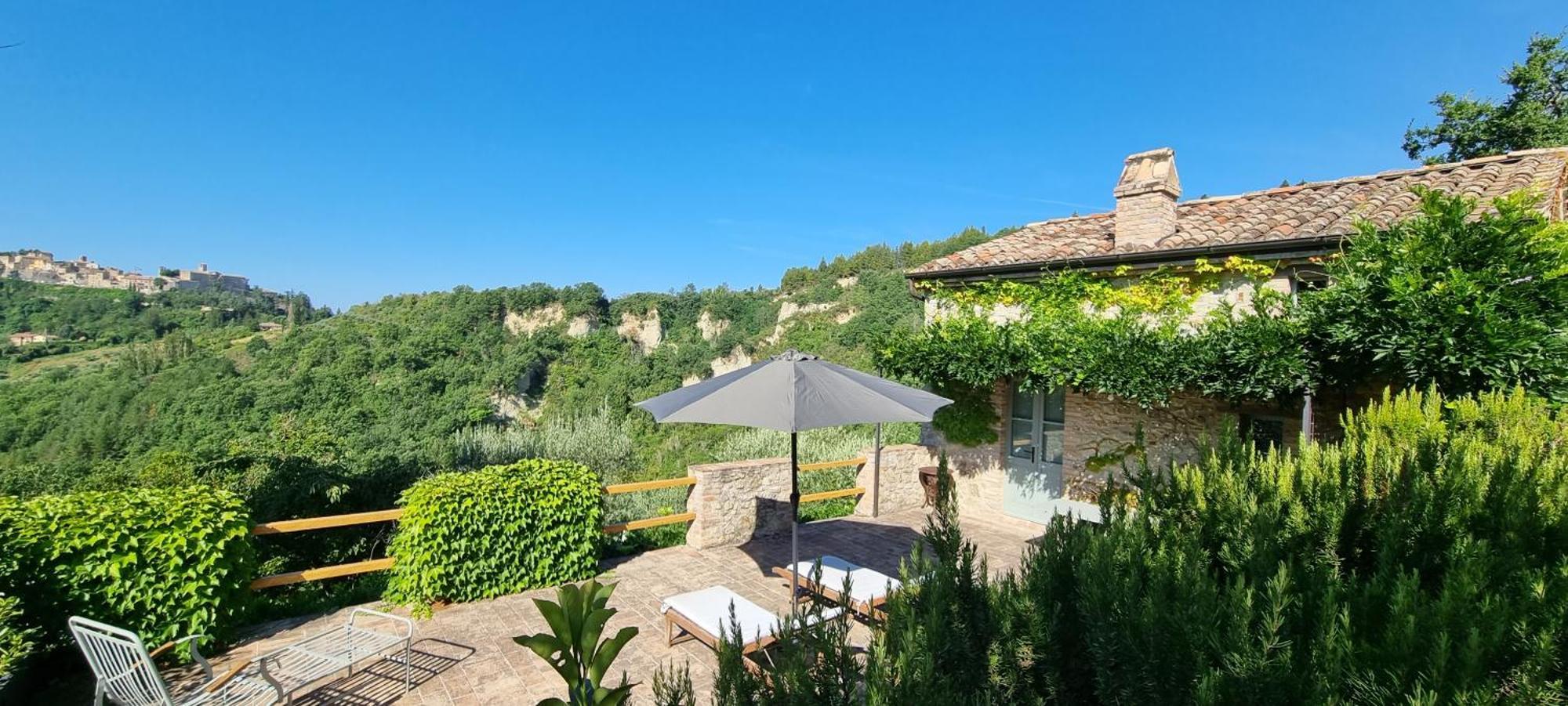モントーネ Borgo Cardaneto Bed & Breakfast エクステリア 写真